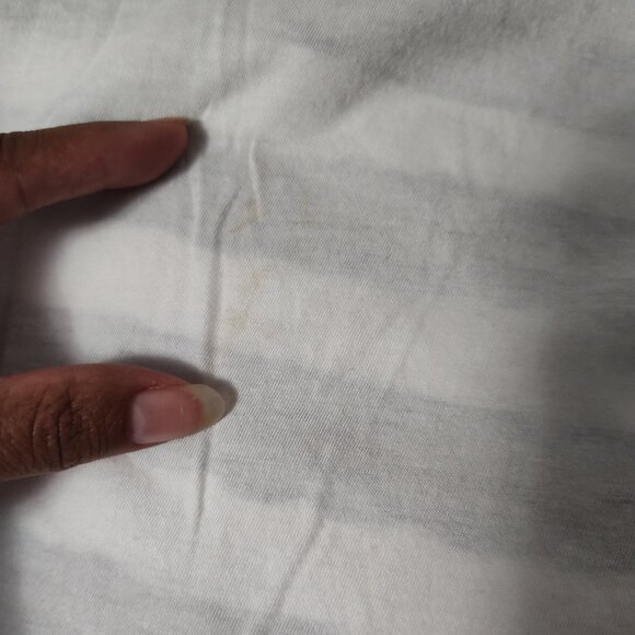 Express Striped Lace Print Short Sleeve Top Women Size L Keyhole Back Scoop Neck - Picture 9 of 9